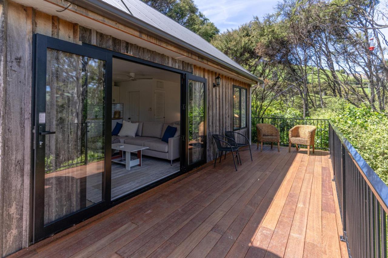 Woodside - Akaroa Holiday Cottage エクステリア 写真